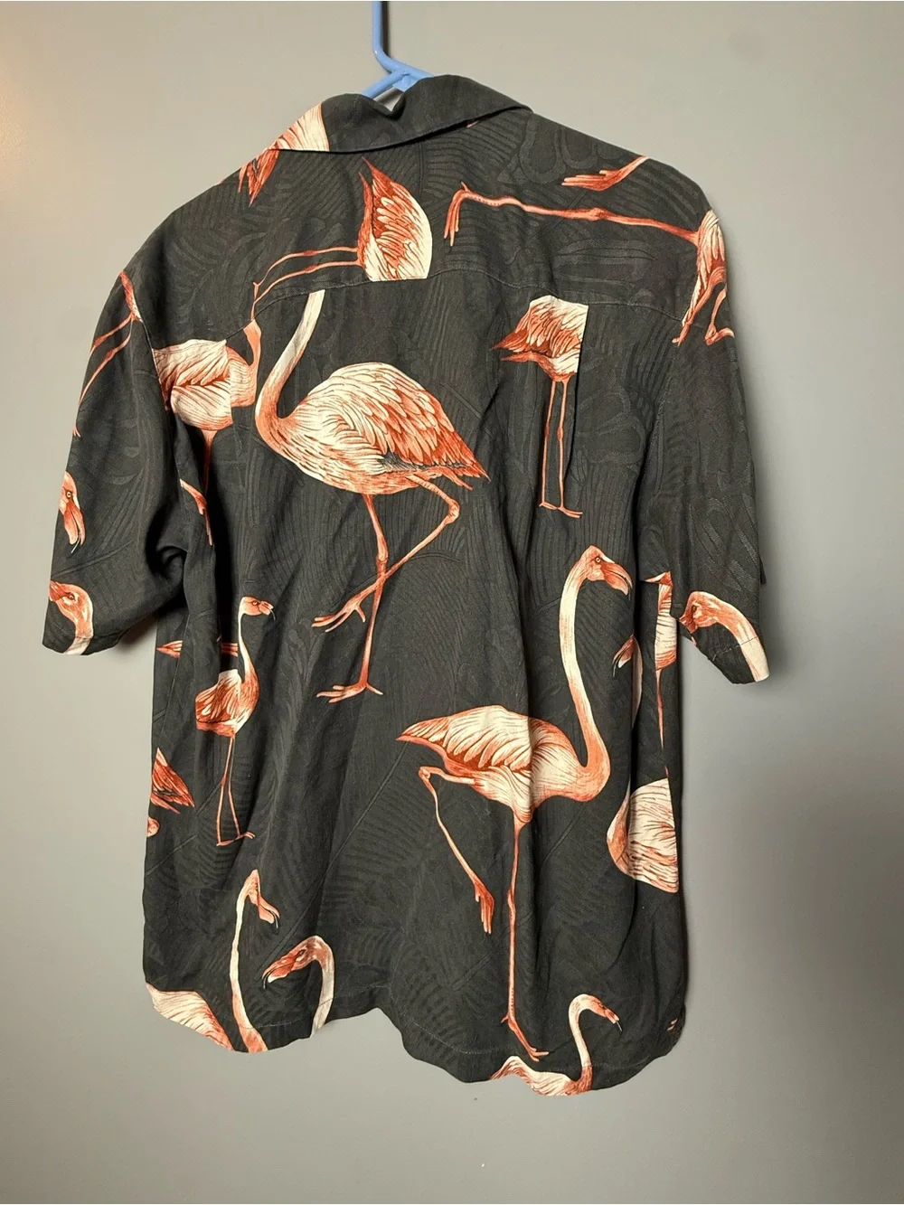 Tommy Bahamas 100% Silk Pink Flamingo Hawaiian Button Down Shirt Mens Sz M